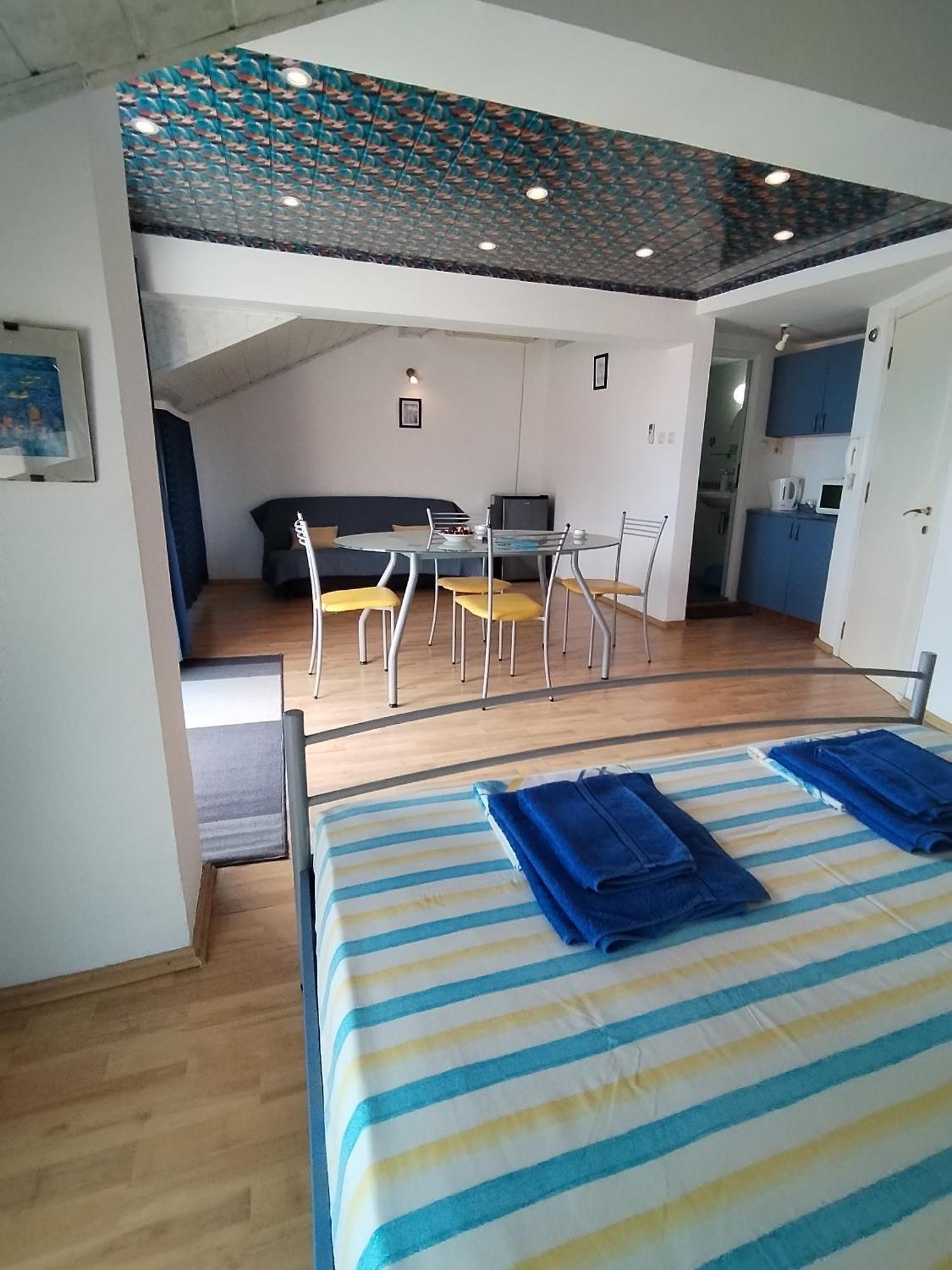 Lira Sto Apartments Pomorie Kültér fotó